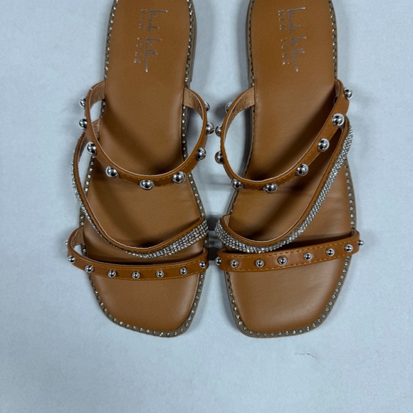 Nicole Miller Studded Sparkling Tan Sandals - Size 9. - Picture 3 of 11